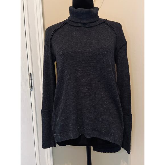 We the Free Turtleneck Split Back Sweater sz XS - Picture 2 of 5